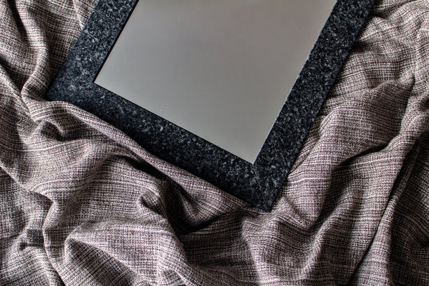 带镜子的卧室装饰图片下载