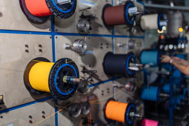 本厂生产玻璃纤维光纤电缆，互联网电信电线线圈。图片下载