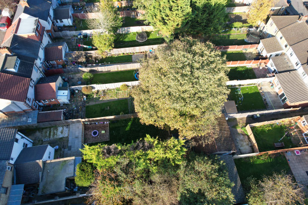 英国卢顿镇住宅的鸟瞰图图片下载