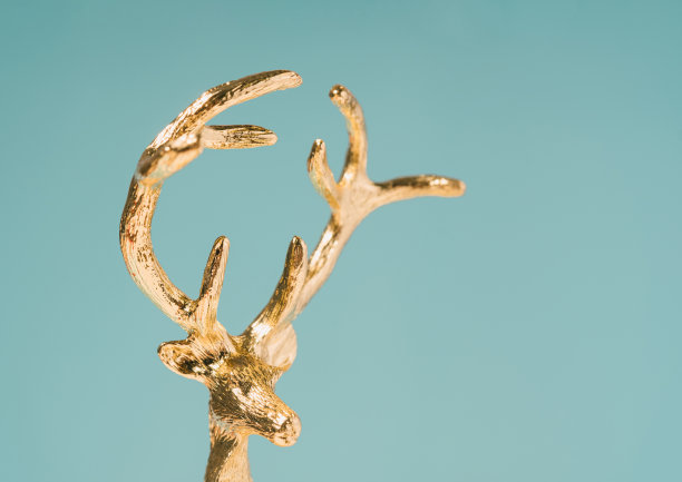 圣诞小鹿金饰宏。图片下载