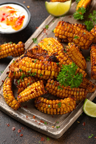 玉米排骨素食素食植物为基础的食物概念图片下载