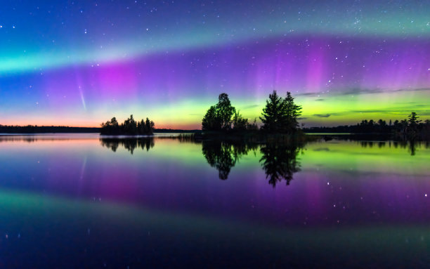 与极光共舞图片下载