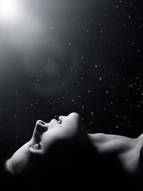 沉睡的女人简介图片下载