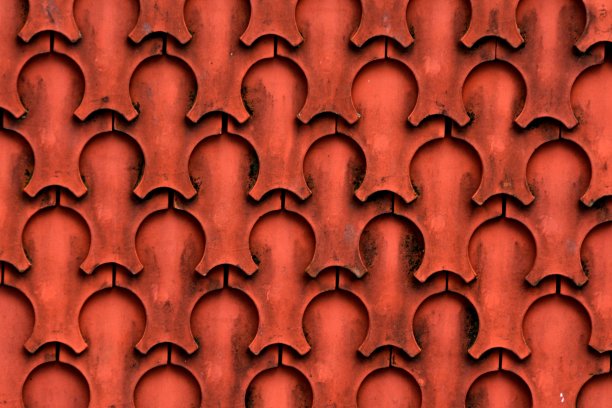 特写镜头的红色屋顶桩的模式图片下载