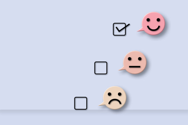 客户评价或正反馈概念评分。选中标记选择开心或微笑的脸圈。图片下载