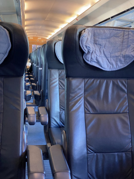 火车上的空座位图片下载