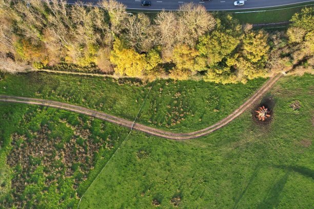 无人机拍摄的英国乡村美景图片下载