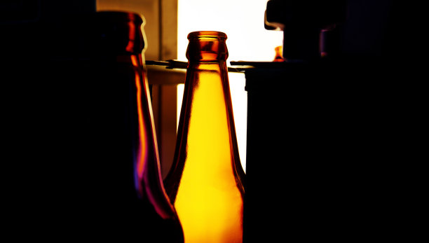 瓶子质量检查检验过程图片下载