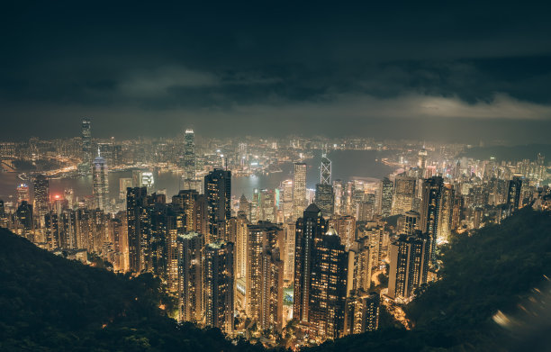 夜晚香港太平山的美丽照片图片下载
