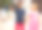 男孩和女孩手牵手走在一起图片下载