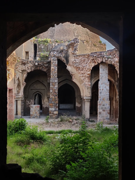 德里的Begumpur清真寺图片下载