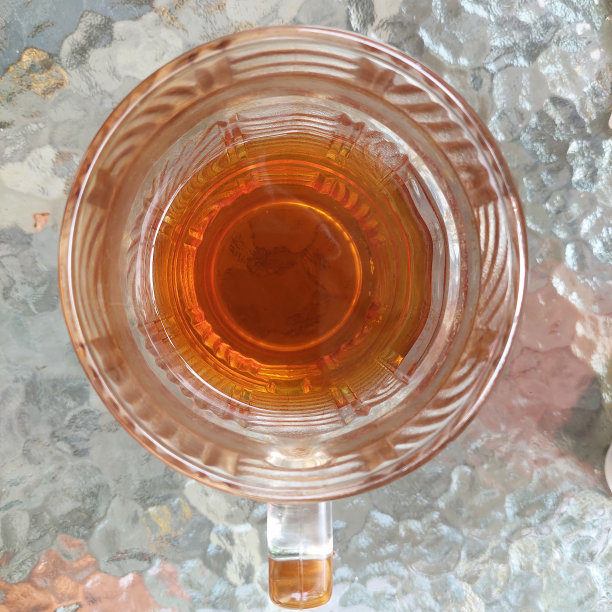 一杯对健康有益的茶图片下载