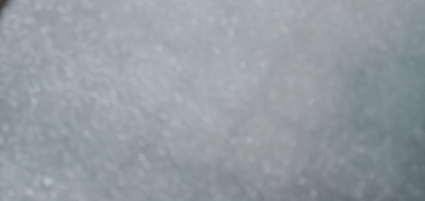 离焦抽象背景的勺子图片下载