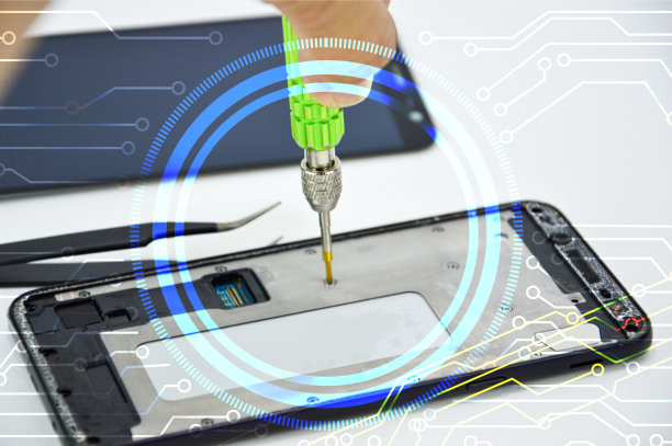 修理智能手机在每个国家都是一种非常受欢迎的职业。图片下载