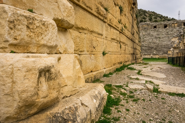 迈拉古城剧院的城墙。Demre，安塔利亚，土耳其图片下载