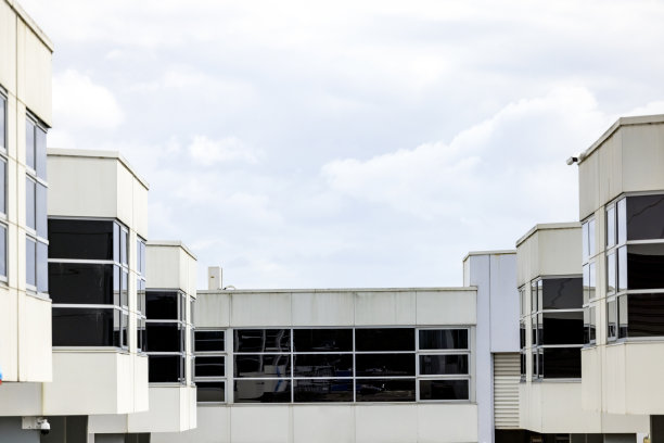 工业建筑，背景与复制空间图片下载