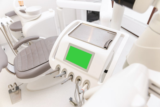 口腔正畸中心的现代化牙科设备照片图片下载