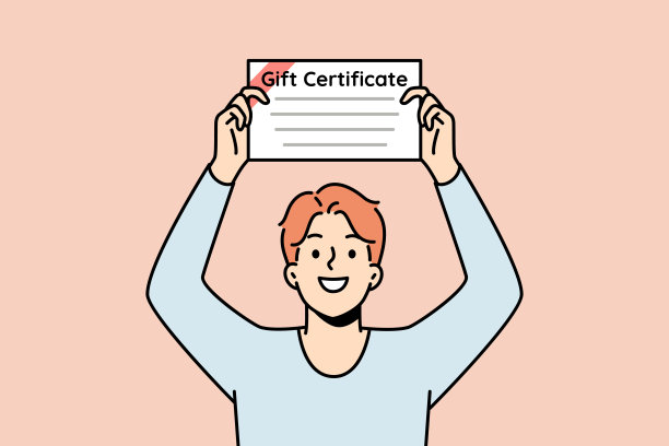 微笑的年轻人手里拿着礼券图片下载