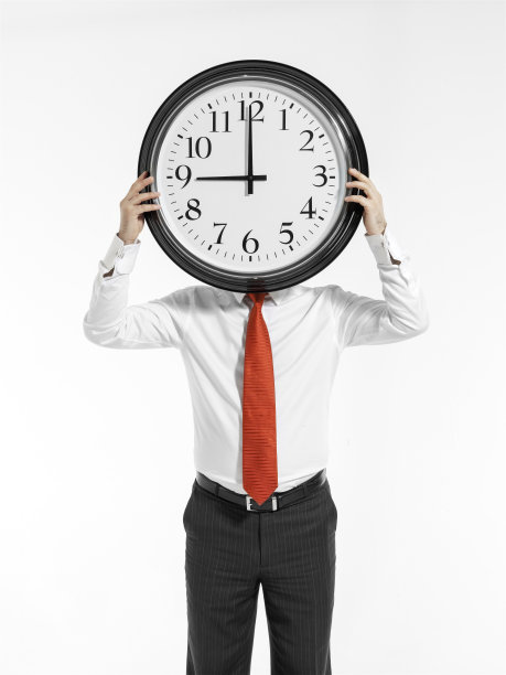 商人把钟举在头上图片下载