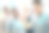 策划会议，便签创意和业务人员一起制定全球营销战略，团队合作创新，为未来目标而合作。快乐的员工在玻璃上书写创业愿景图片下载
