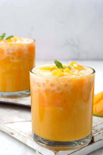 甜奶油西米芒果甜点，亚洲芒果甜点，也被称为芒果Lolo图片下载