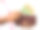 公平的女性手握棕色钱包与巴布亚新几内亚基娜纸币，手拿钱从钱包孤立的白色背景图片下载