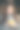 迷人的年轻女子配一杯鲜榨橙汁。图片下载