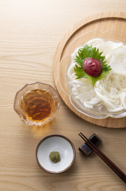 冷乌冬面图片下载