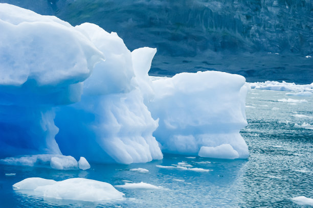 阿拉斯加的冰山图片下载