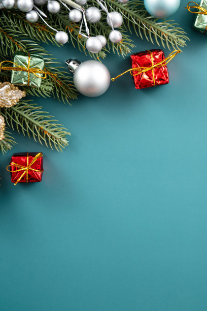 圣诞背景设计概念与美丽的装饰，树枝和礼品盒。图片下载