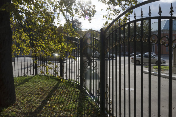 秋日里的城垣图片下载