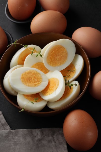 鸡蛋和面条图片下载
