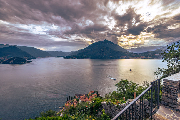 意大利科莫湖全景。图片下载