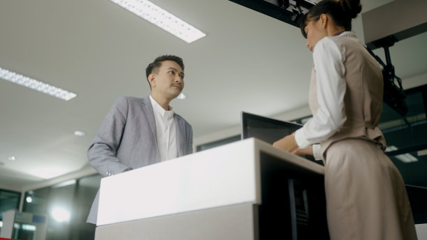 机场值机柜台图片下载