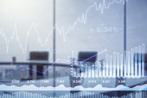 多重暴露的虚拟抽象金融图形界面上的现代联合会议室背景，金融和交易的概念图片下载