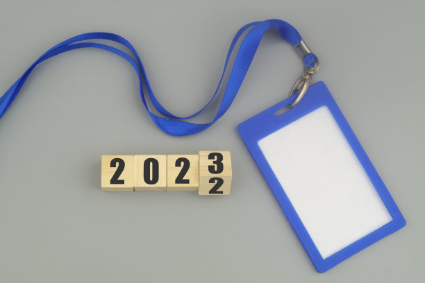 蓝色徽章，灰色背景上留有文字空间。图片下载