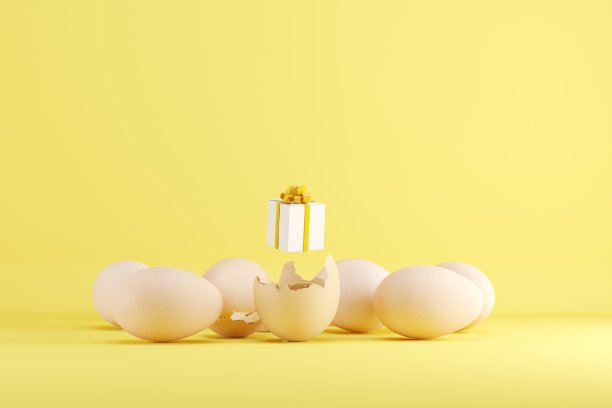 白色礼品盒在黄色背景上的金蛋。3 d渲染。简约的圣诞理念。副本的空间。图片下载