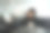 生病的年轻女子躺在床上，从床头柜里拿药来缓解症状。图片下载