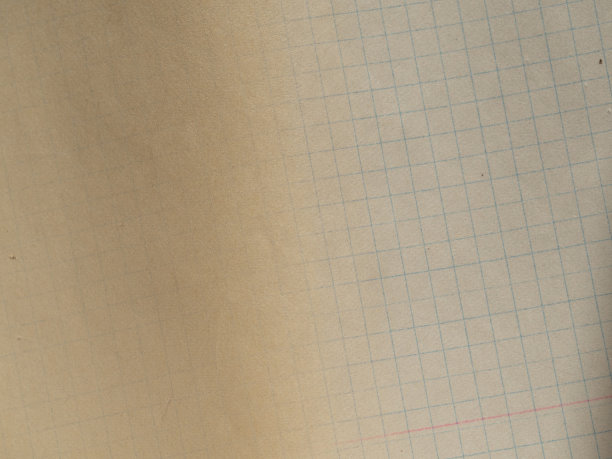 质地的旧发黄和褪色的笔记本sheet在笼子宏图片下载