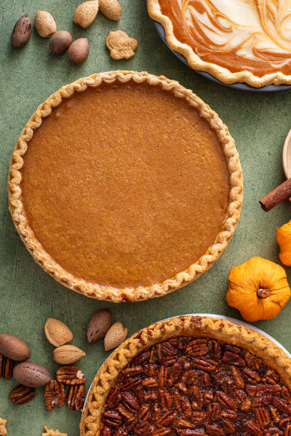 有脆皮的传统感恩节南瓜派图片下载