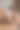 迷人的年轻女子的肖像是放松在一个舒适的卧室。图片下载