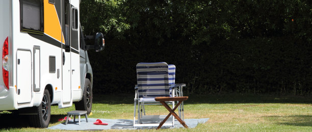 一个露营者图片下载