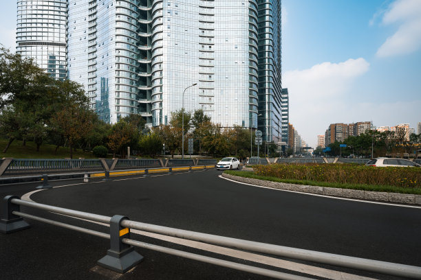 阳光灿烂的成都图片下载