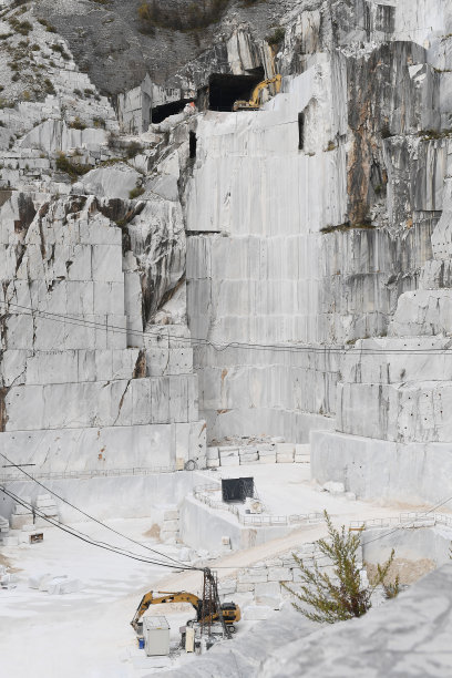 卡拉拉大理石采石场图片下载