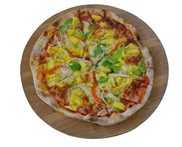 夏威夷披萨在白色背景下的俯视图图片下载