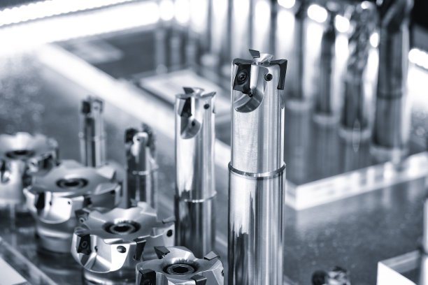 数控机床铣削金属刀具，工业设计背景，工程技术概念图片下载