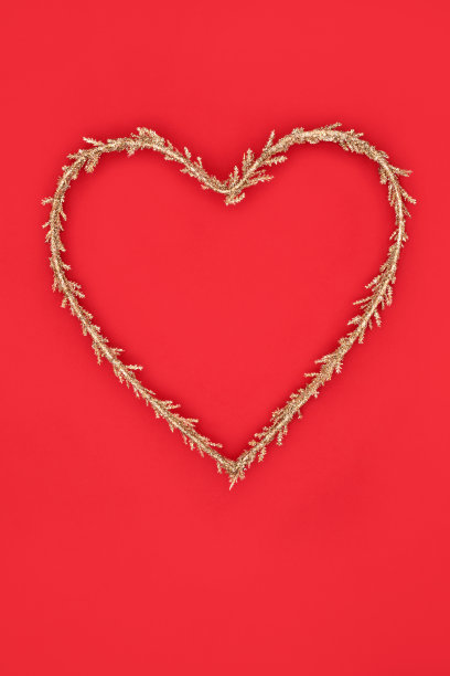 圣诞心形花环黄金闪闪装饰图片下载