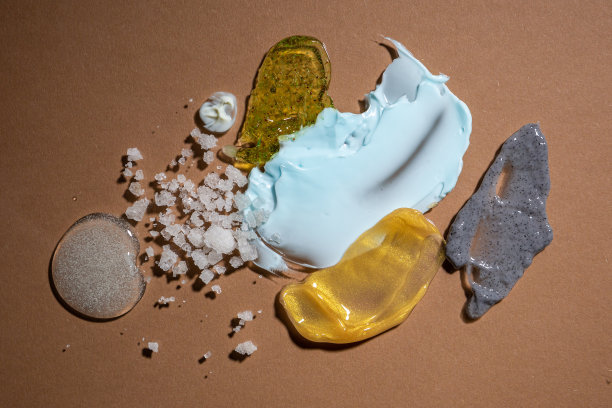 护肤美容产品概念霜凝胶磨砂涂抹色板图片下载