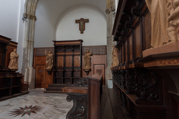 Teano，圣克莱门特大教堂。图片下载