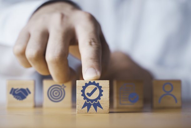 商家以木块立方印刷丝网为保证产品的最佳品质保证和ISO服务理念。图片下载